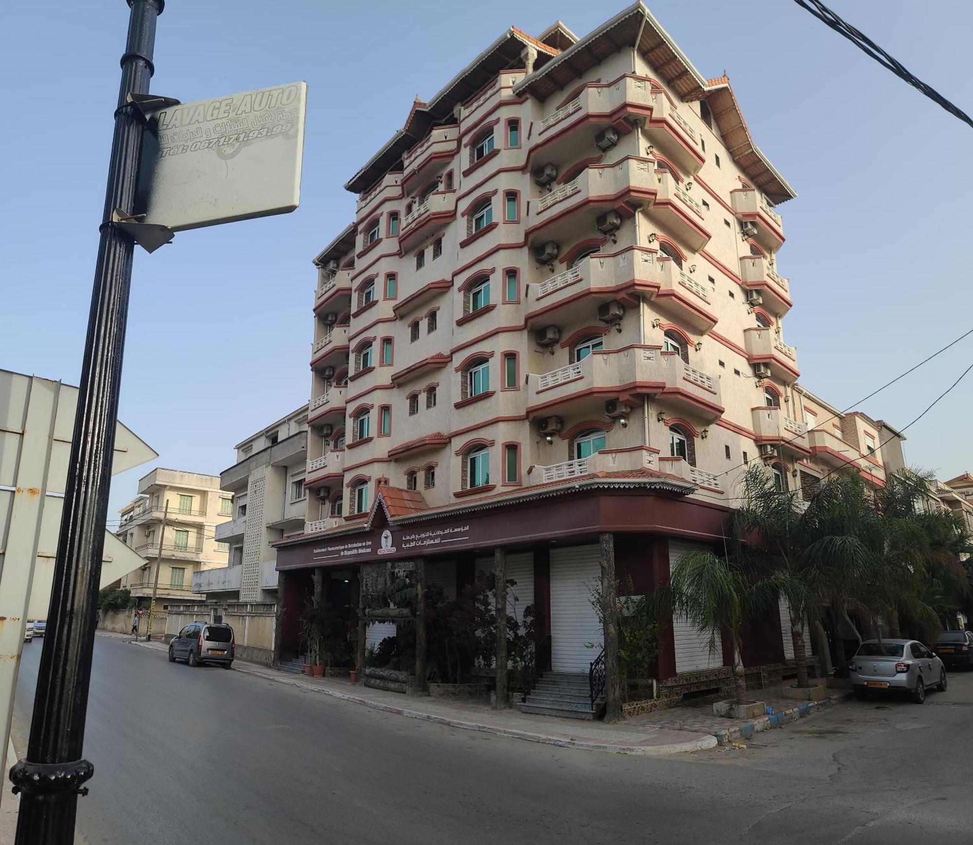 Jijel Koutama Exteriör bild